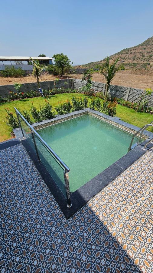 White Lotus Villa Pune Exteriör bild